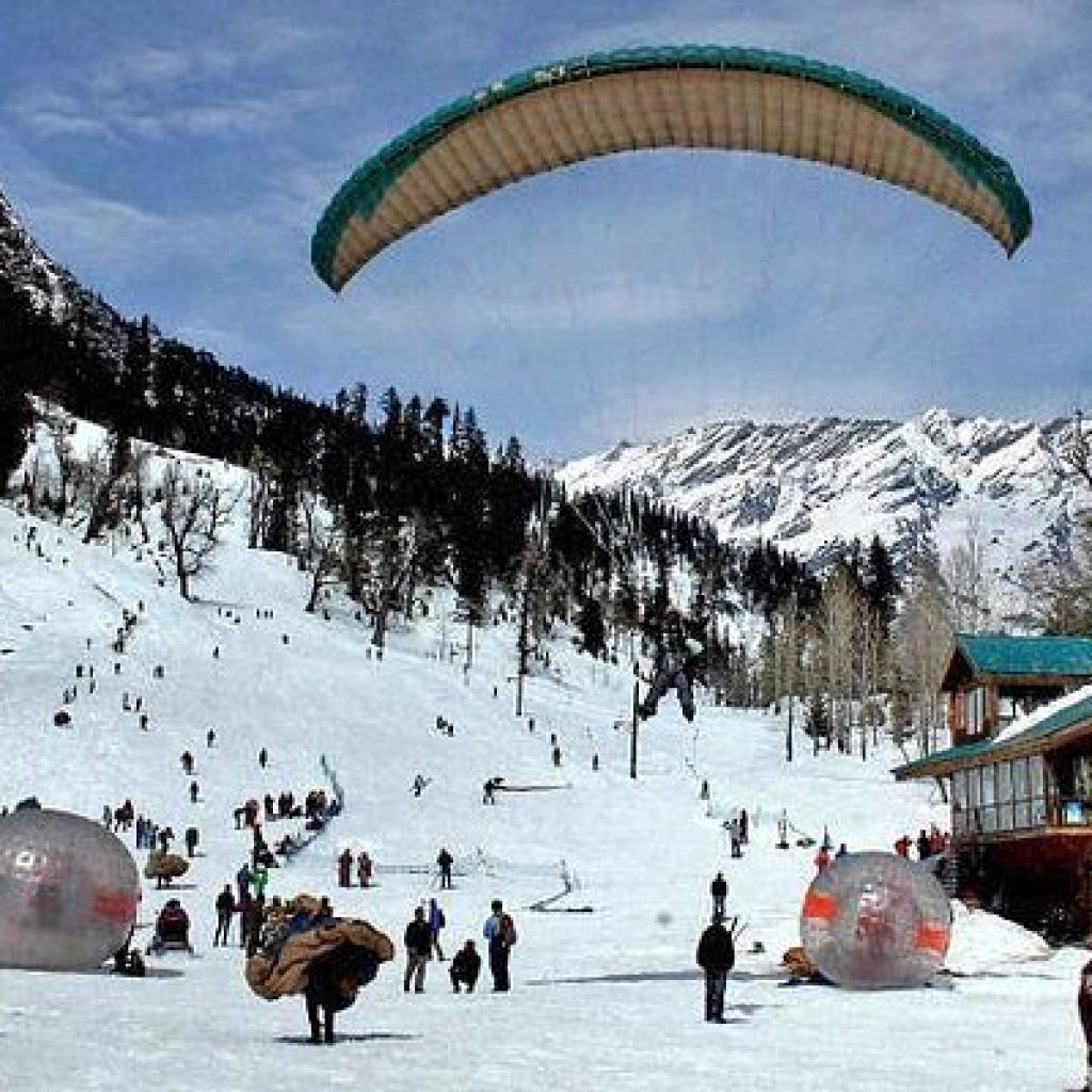 paragliding-in-solang
